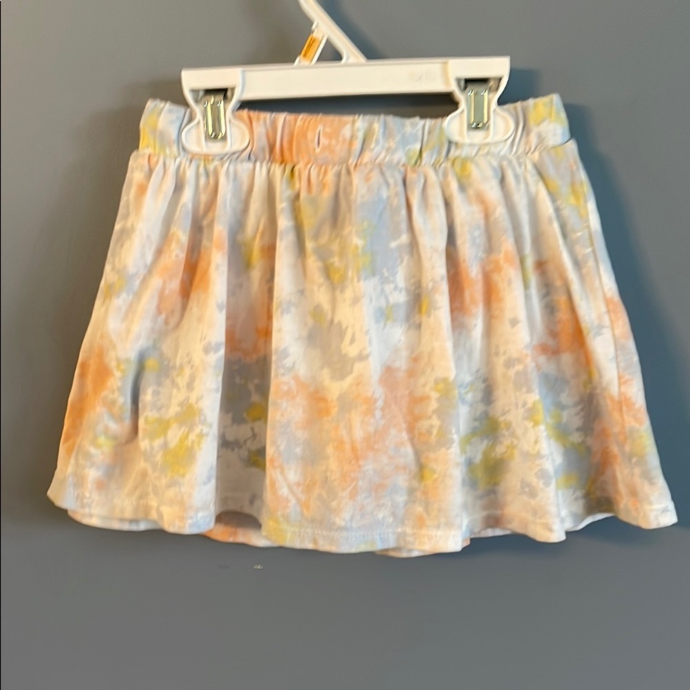 Cat & Jack Skater Mini Skirt in Orange and Blue